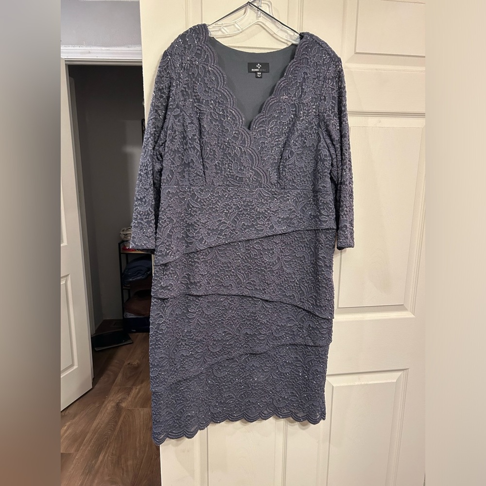 Ronni Nicole cocktail or party dress